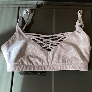 Fabletics sports bra